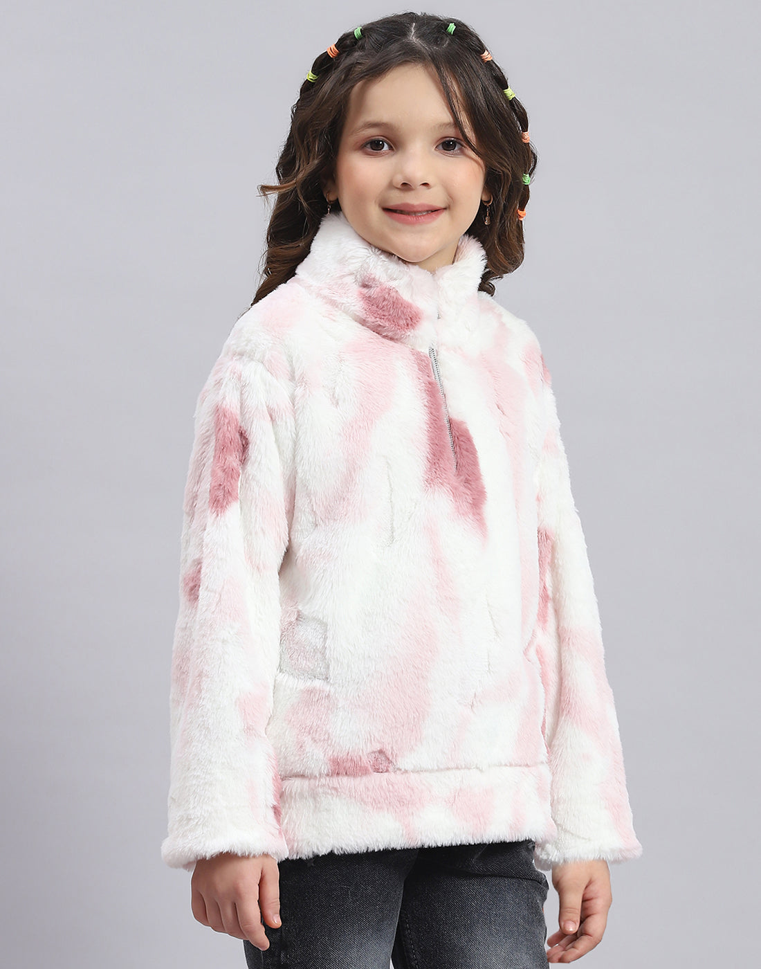 Girls Pink Printed H Neck Full Sleeve Sweatshirt