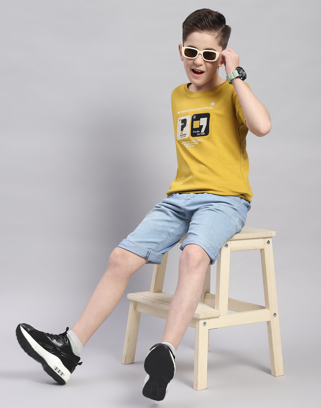 Boys Mustard Printed Round Neck Half Sleeve T-Shirt