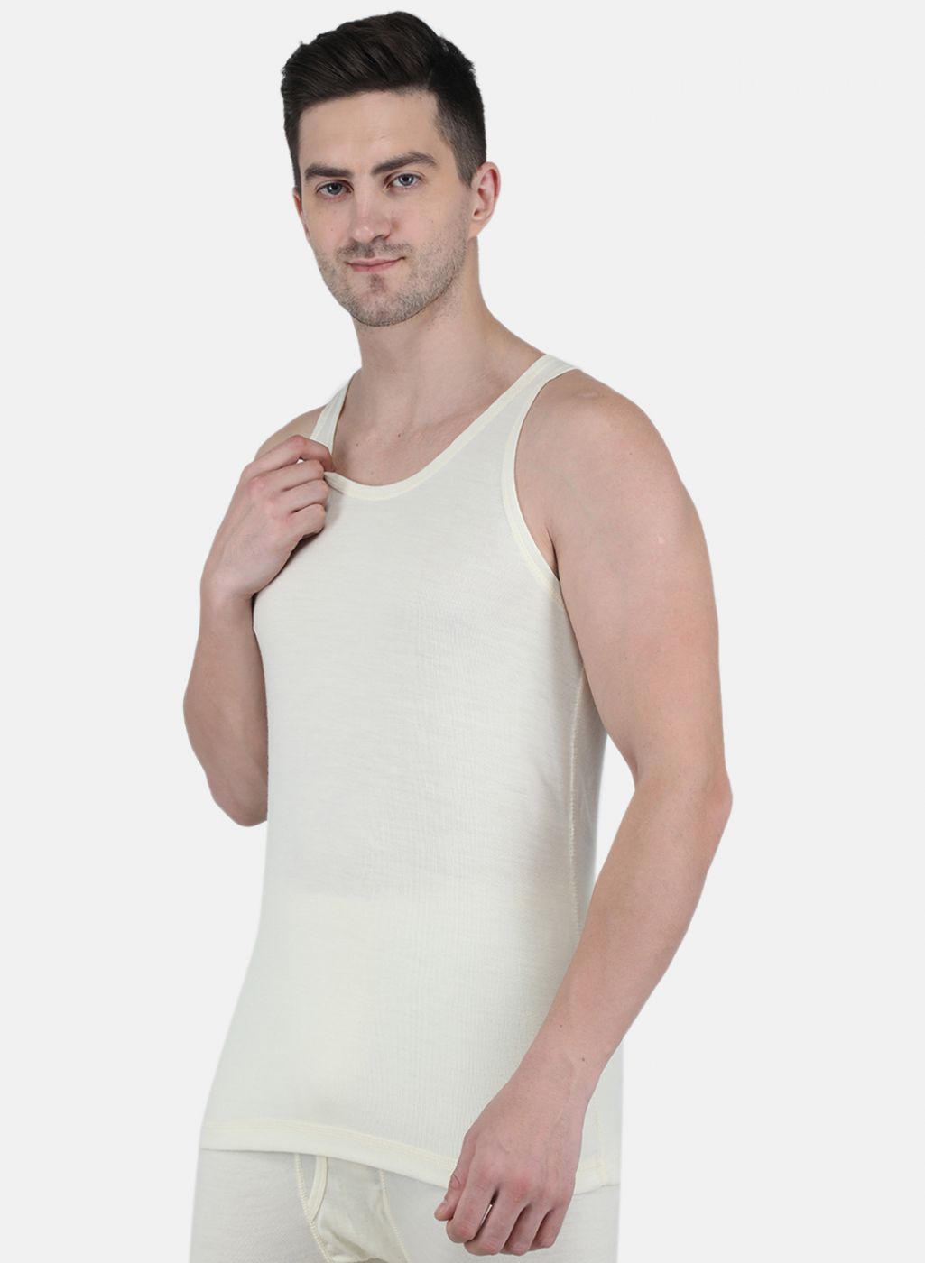 Men Cream Solid Thermal Vest