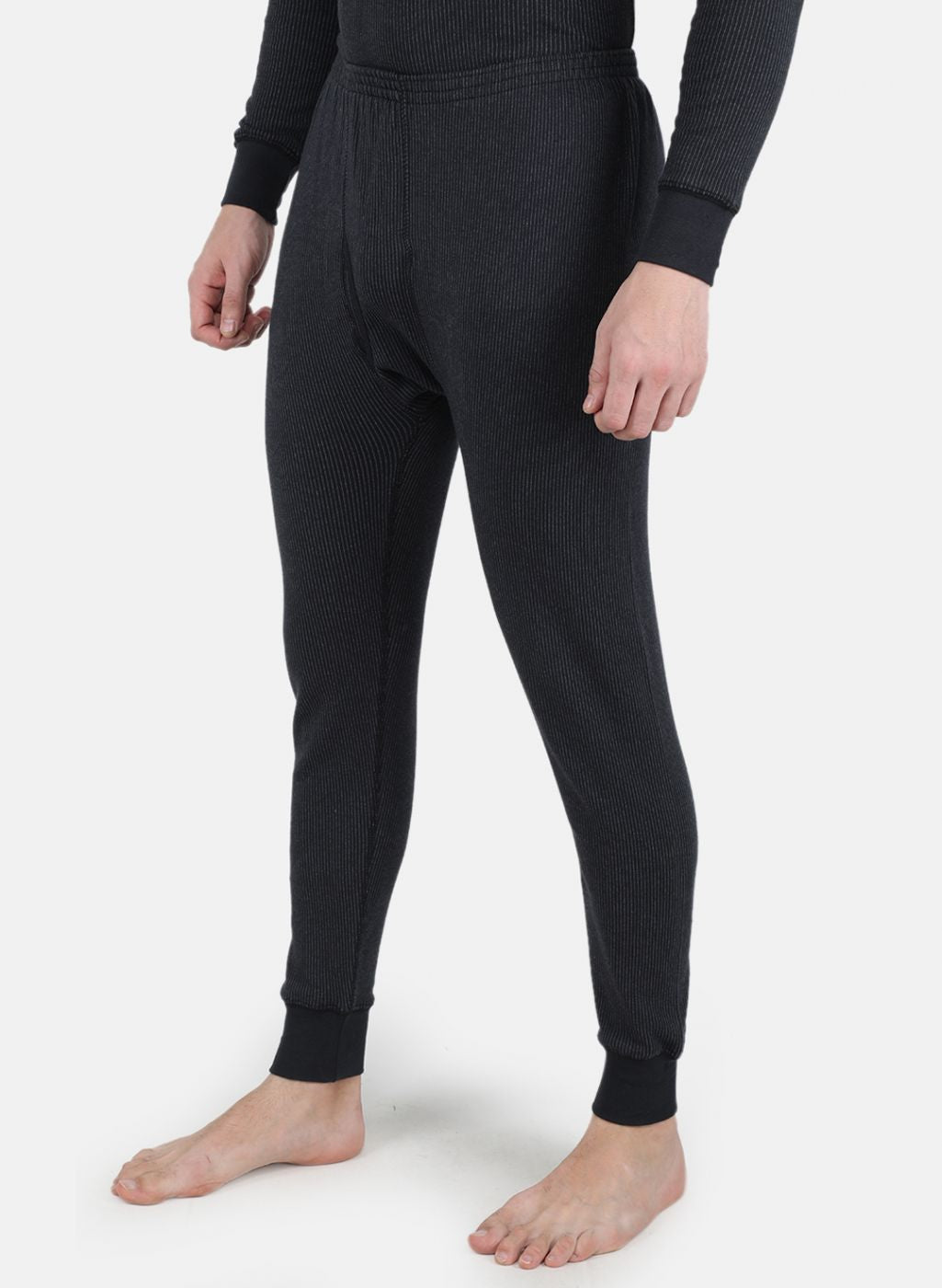 Men Black Solid Thermal Lower