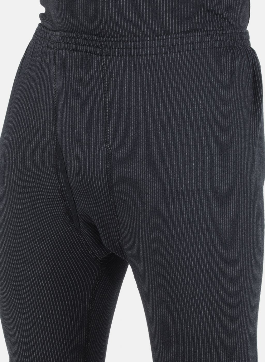 Men Black Solid Thermal Lower