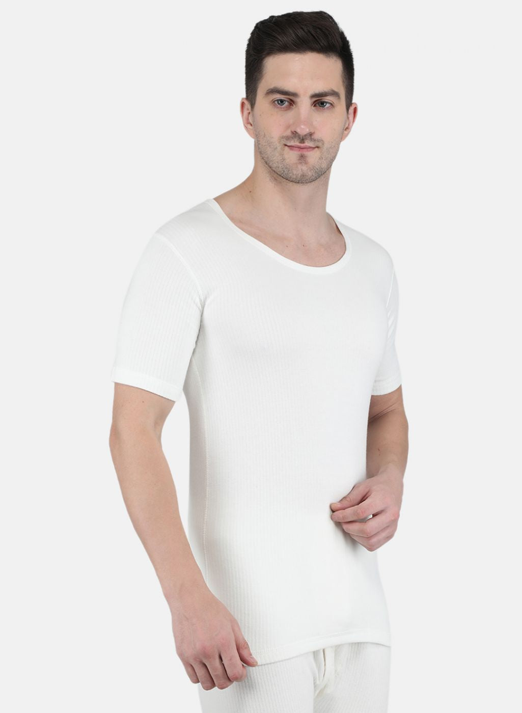 Men Off White Solid Thermal Vest