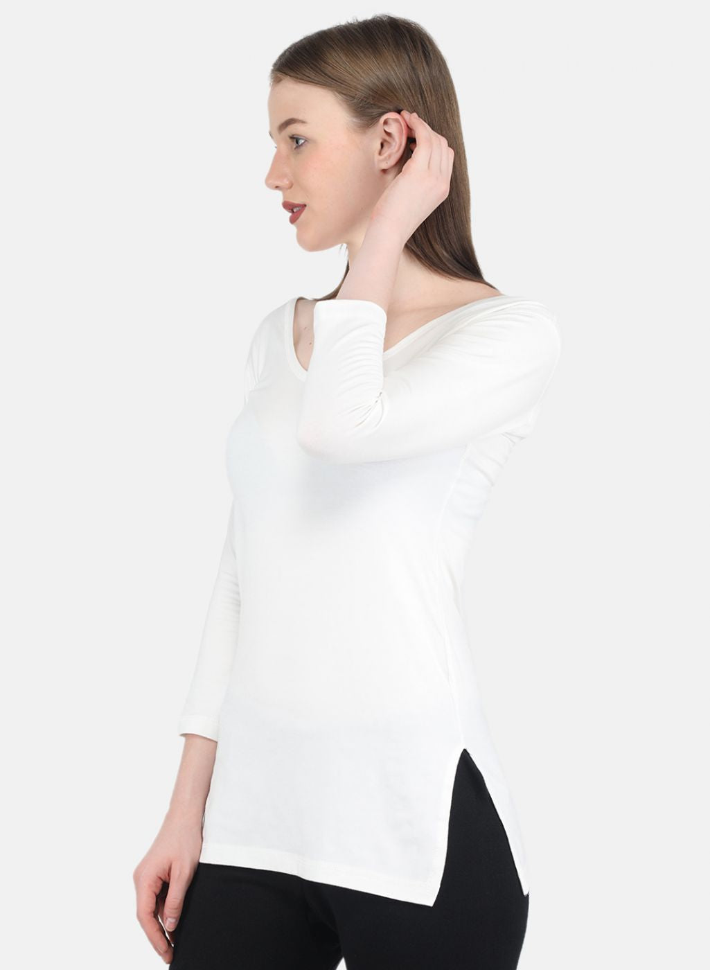 Women Off White Solid Thermal Vest