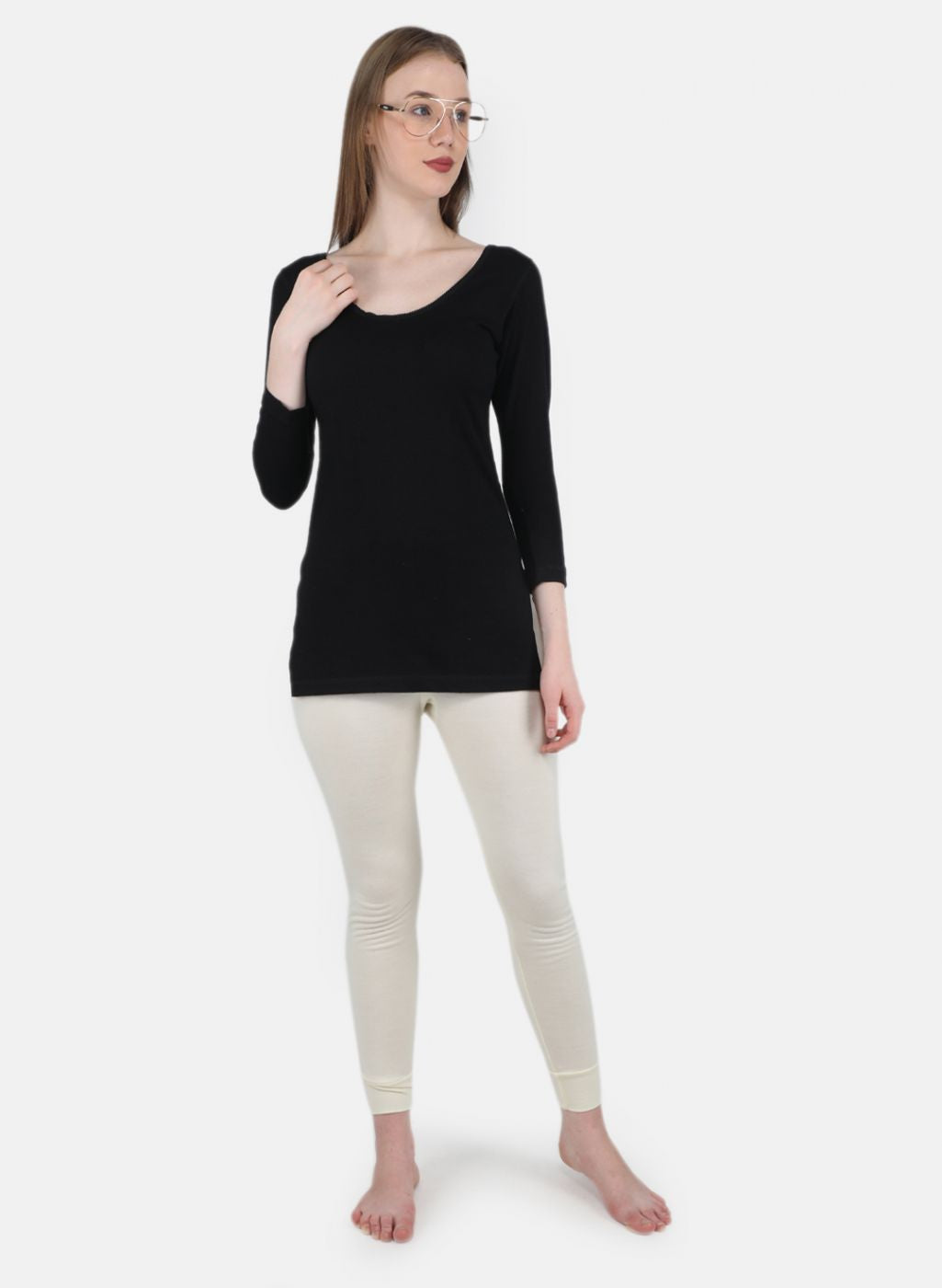 Women Black Solid Thermal Vest