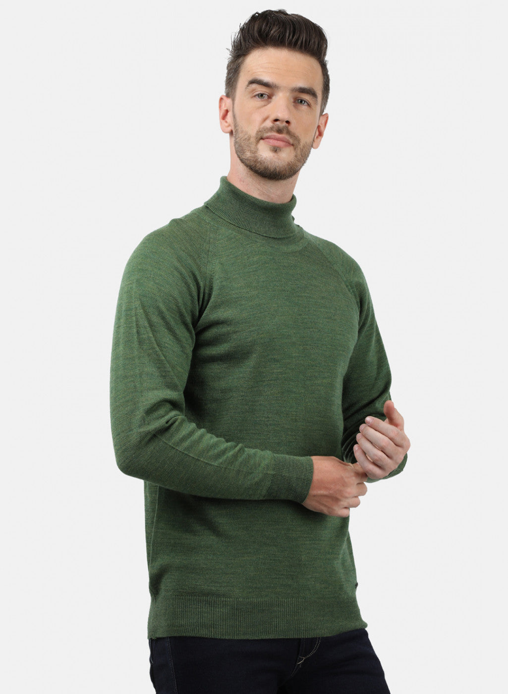 Men Olive Solid Pullover