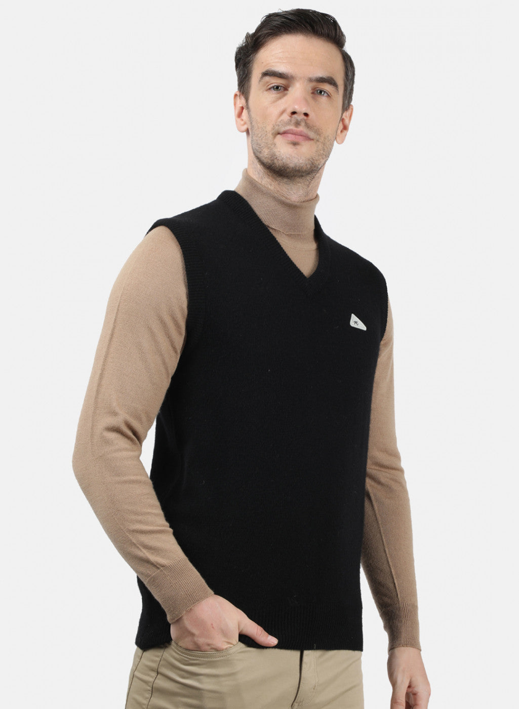 Men Black Solid Sweater