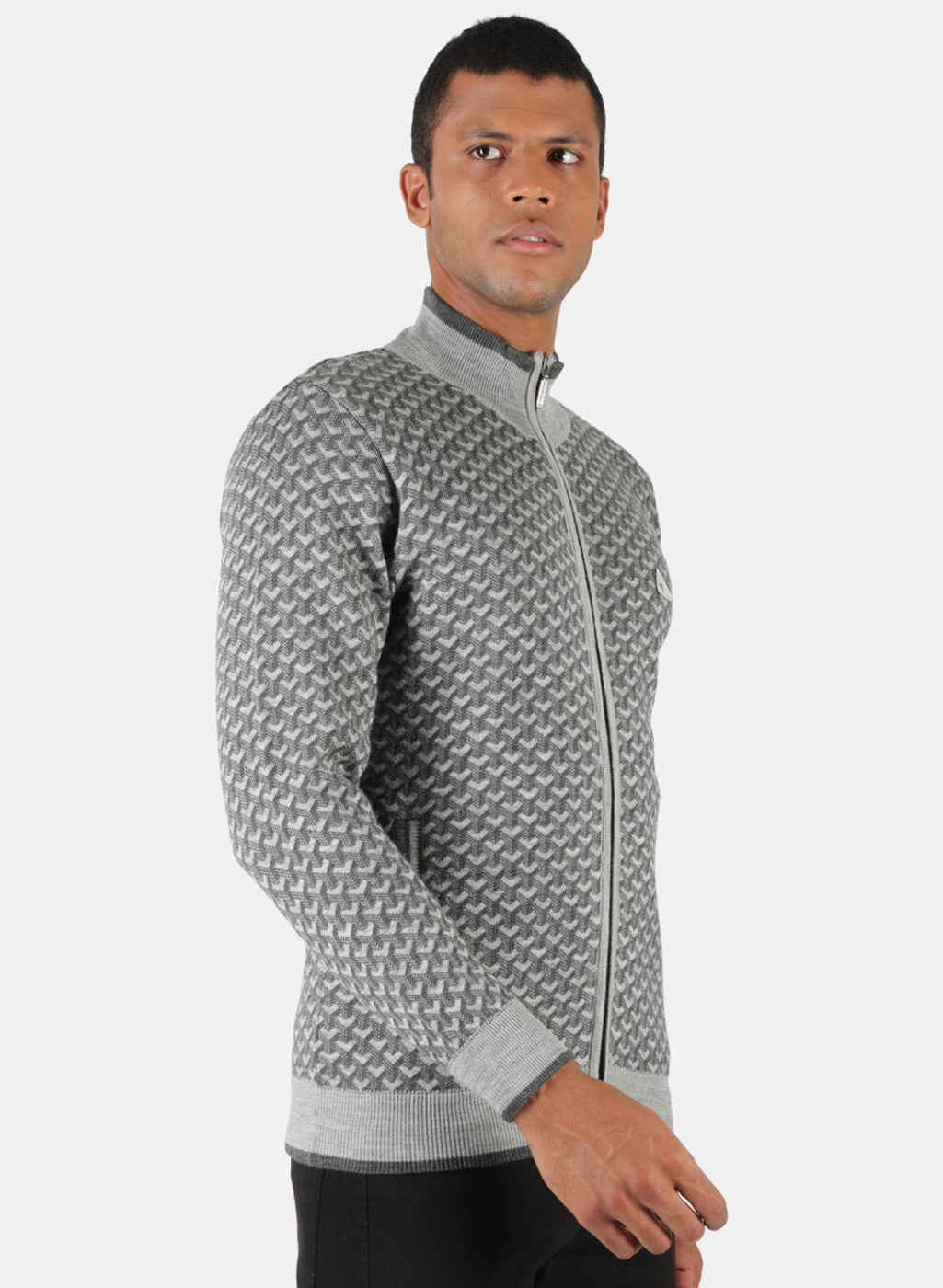 Men Grey Solid Pullover