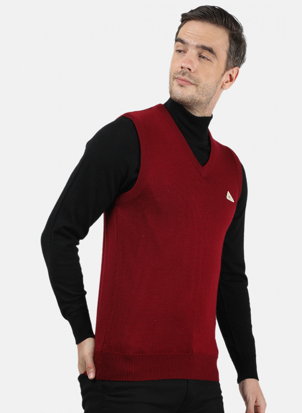 Men Maroon Solid Sweater