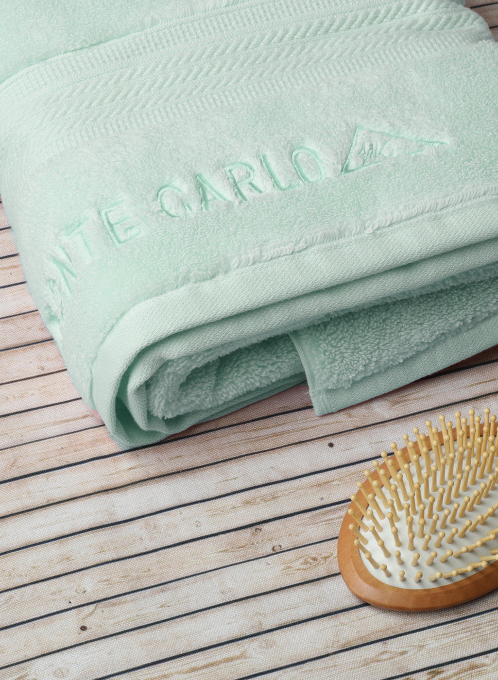 Green Cotton 650 GSM Bath Towel